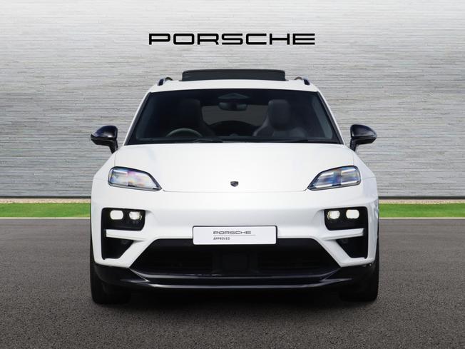 PORSCHE Macan Photo 5