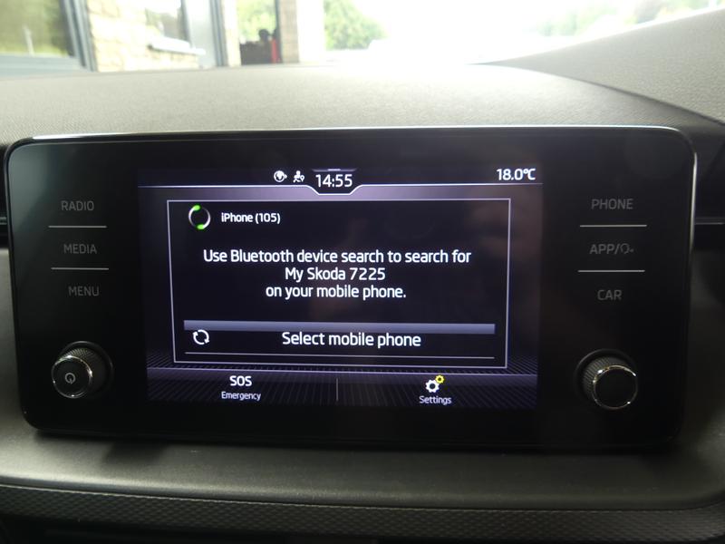 Skoda Kamiq Photo 9b0faec6-e8e8-4b6b-bfde-e529ea3b0400.jpg