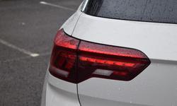 Volkswagen T-ROC Photo 35