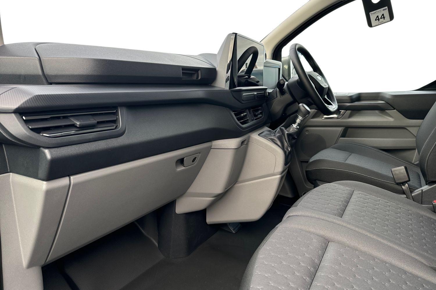 Ford TRANSIT CUSTOM Photo 3