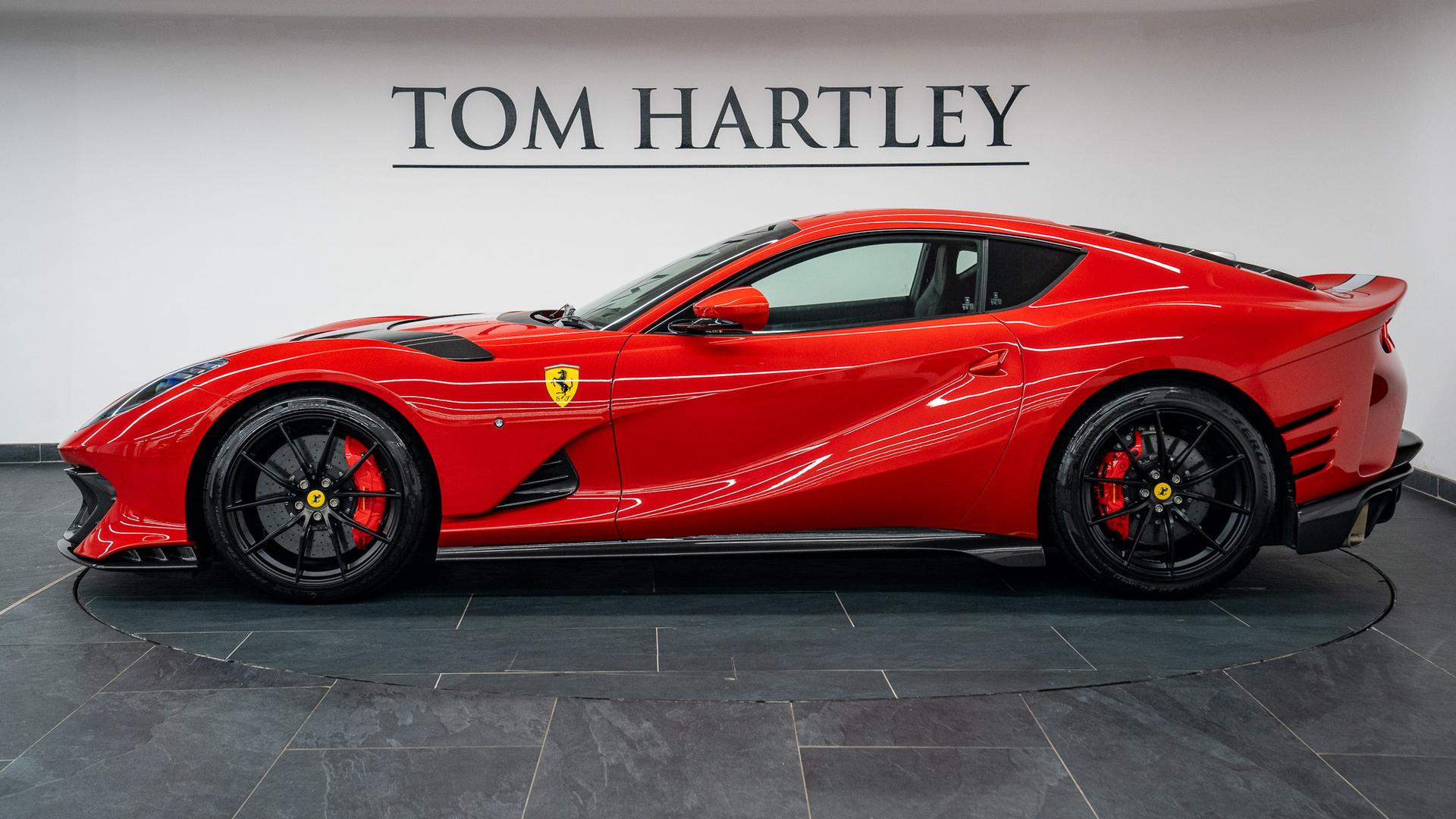 Ferrari 812 Photo 9b31d418-dbe7-4348-ae1f-8d3b97228864.jpg