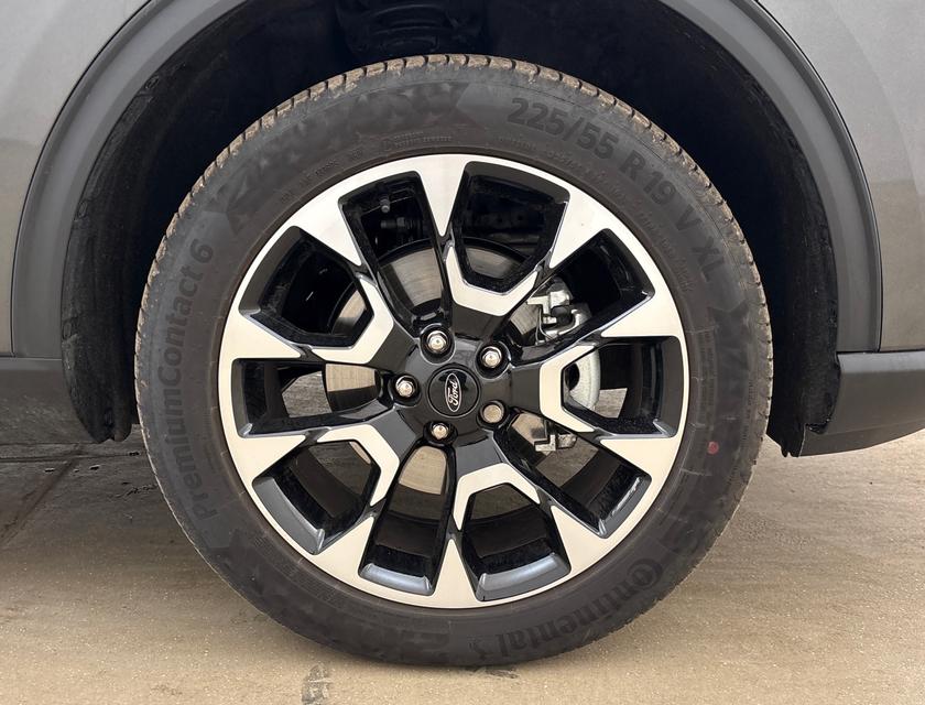 Ford Kuga Photo 9b37d76e-2e3e-4867-9651-06ca43b3c0b1.jpg
