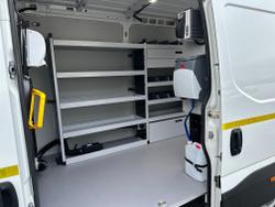 Ford Transit Photo 9