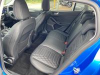 Ford Focus Photo 11