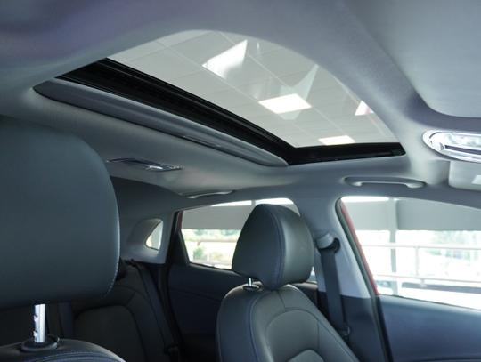 Hyundai KONA Photo 9b50375f-6f85-4a7f-9292-311916ad38e8.jpg
