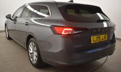 Skoda SUPERB Photo 27