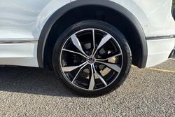 VOLKSWAGEN Tiguan Photo 5