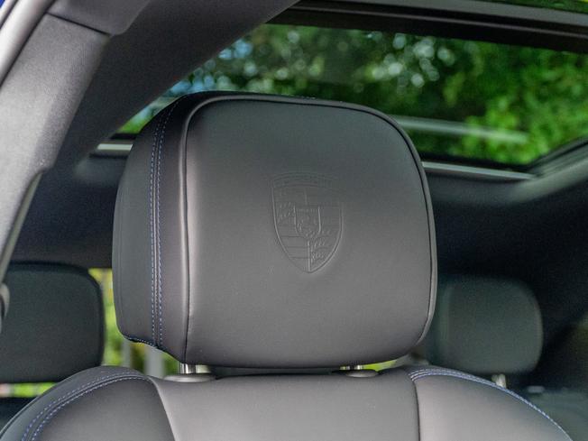 PORSCHE Macan Photo 14