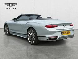 BENTLEY Continental Photo 3