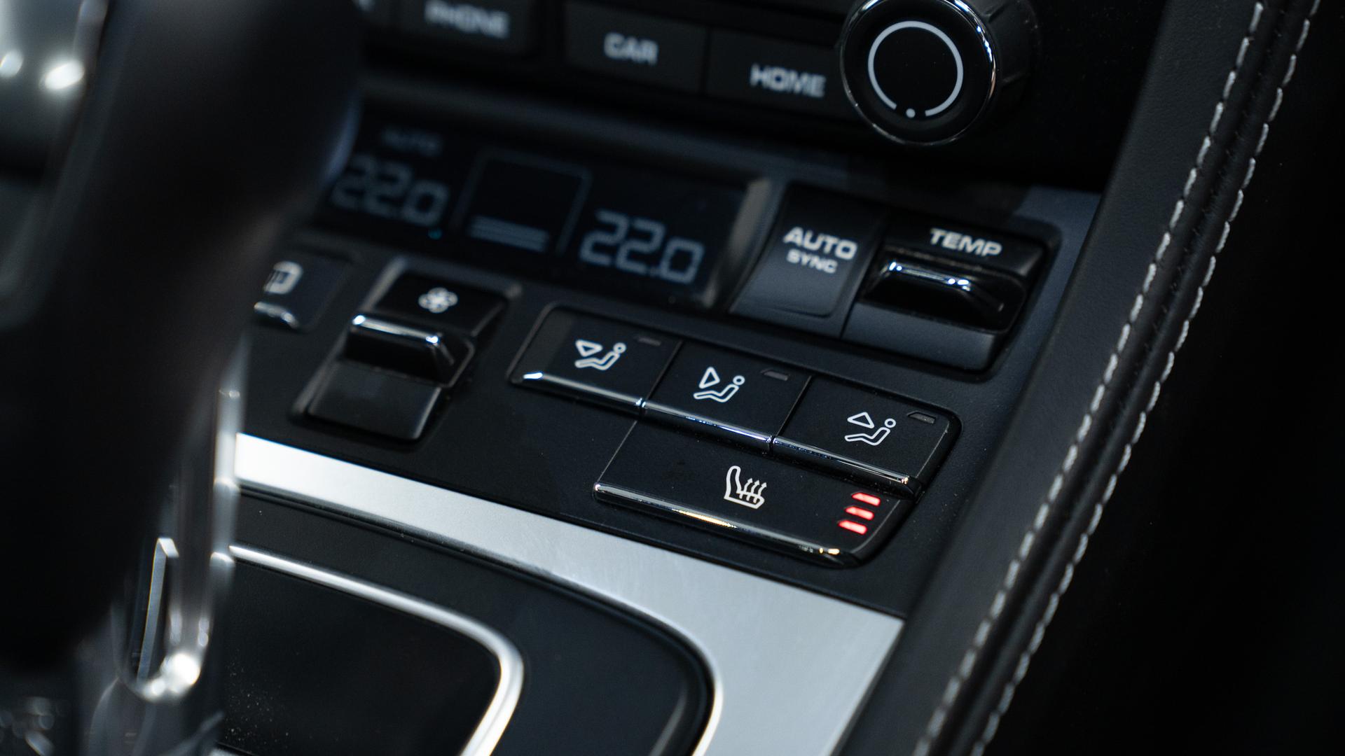 Porsche 718 Cayman Photo 9bb0ca08-0213-425e-a0eb-6d330801ffdc.jpg