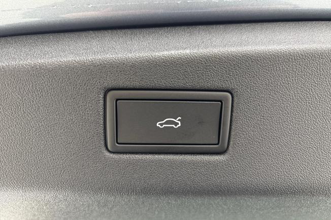 VOLKSWAGEN Id.7 Photo 21