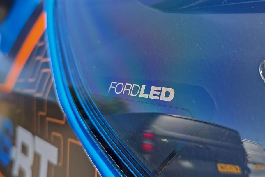 Used Ford TRANSIT CUSTOM L1DCIVMSRT18 25