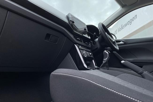 VOLKSWAGEN T-Cross Photo 44