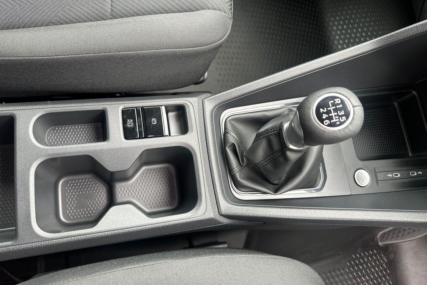 Ford TRANSIT CONNECT Photo 29
