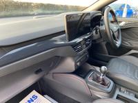 Ford Focus Photo 14