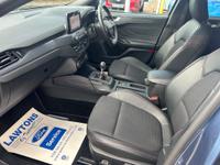 Ford Focus Photo 16
