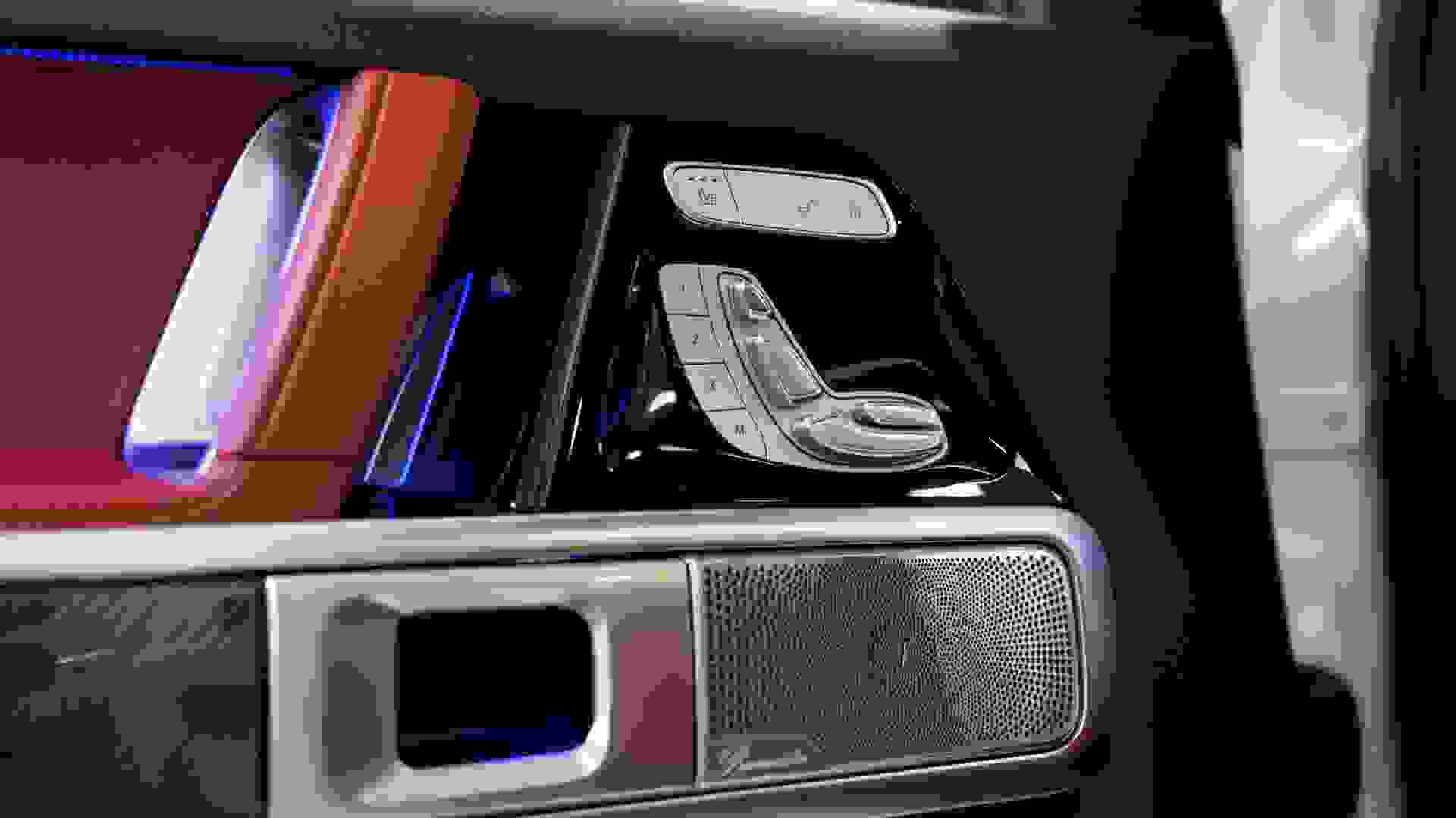 Mercedes-Benz G63 AMG Photo 9c49ea01-9d6c-4e45-b055-e215b0cf1e6a.jpg