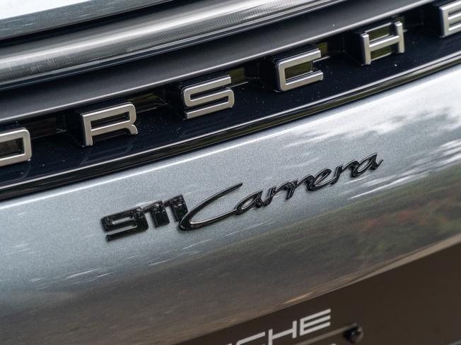 PORSCHE 911 Photo 46