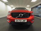 Volvo XC40 Photo 2