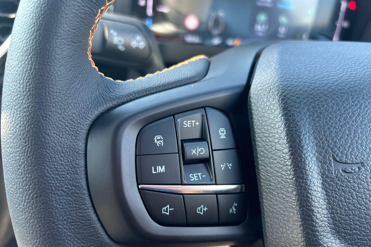 Ford RANGER Photo 31