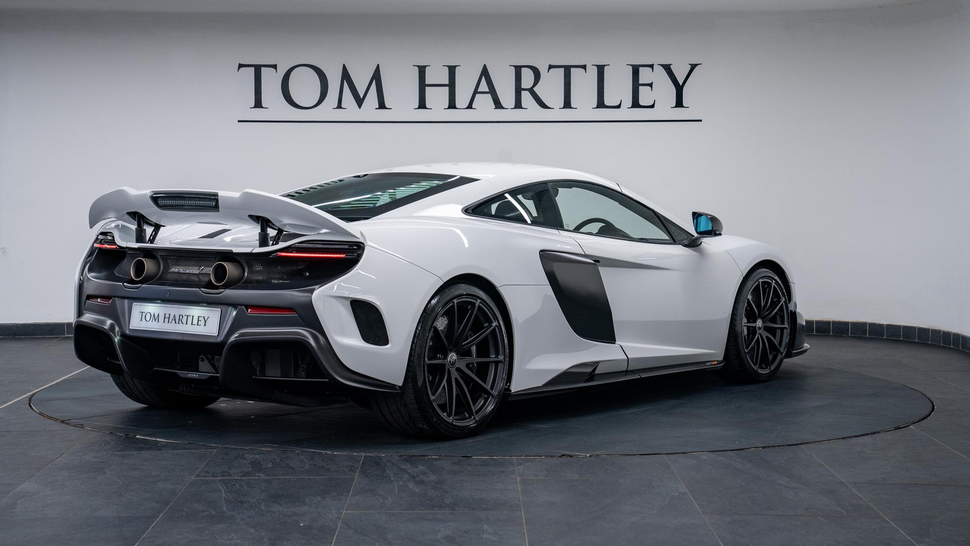 McLaren 675 LT Photo 9c94d606-08d9-425a-8376-7268df78e25c.jpg