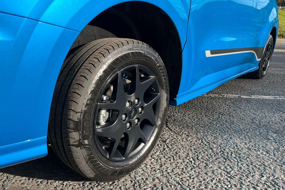 Used Ford TRANSIT CUSTOM 8