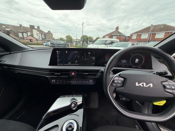 Kia EV6 77.4kWh GT Hatchback 5dr Electric Auto AWD (576 bhp) Photo 15