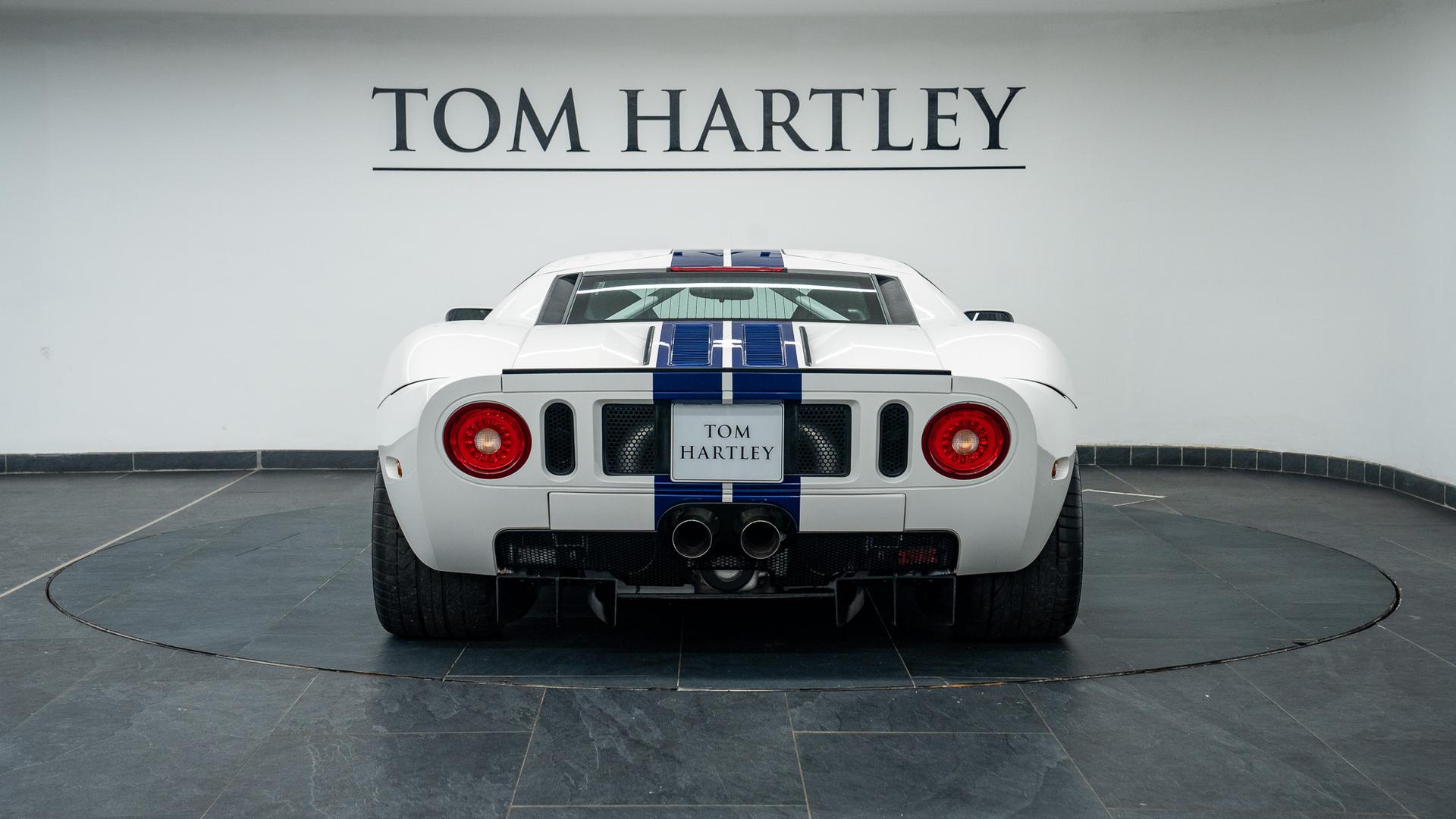 Ford GT Photo 9cc98547-5354-4877-b215-f1384c5859f7.jpg