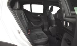 Volvo XC40 Photo 24