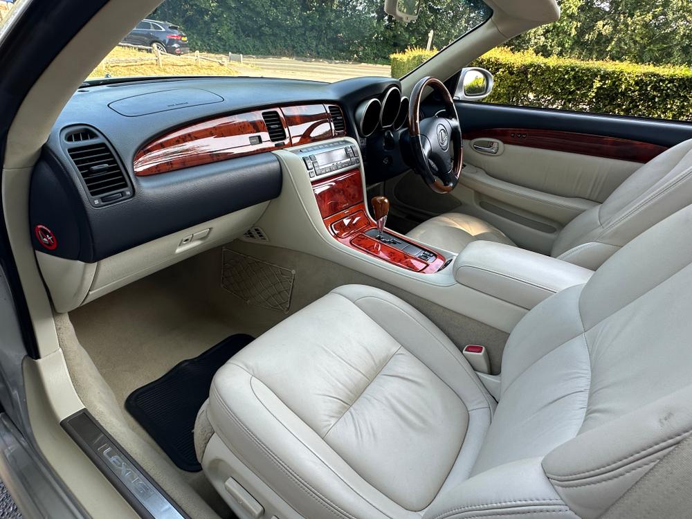 Used Lexus SC SR57HUV 24