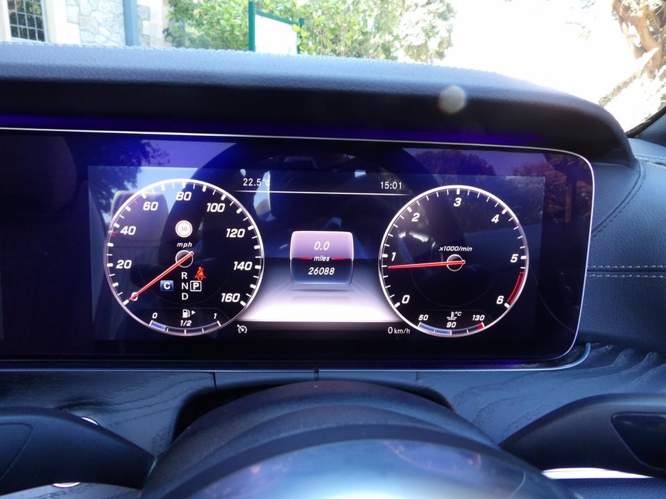 Used Mercedes-Benz E Class LO69FYB 29