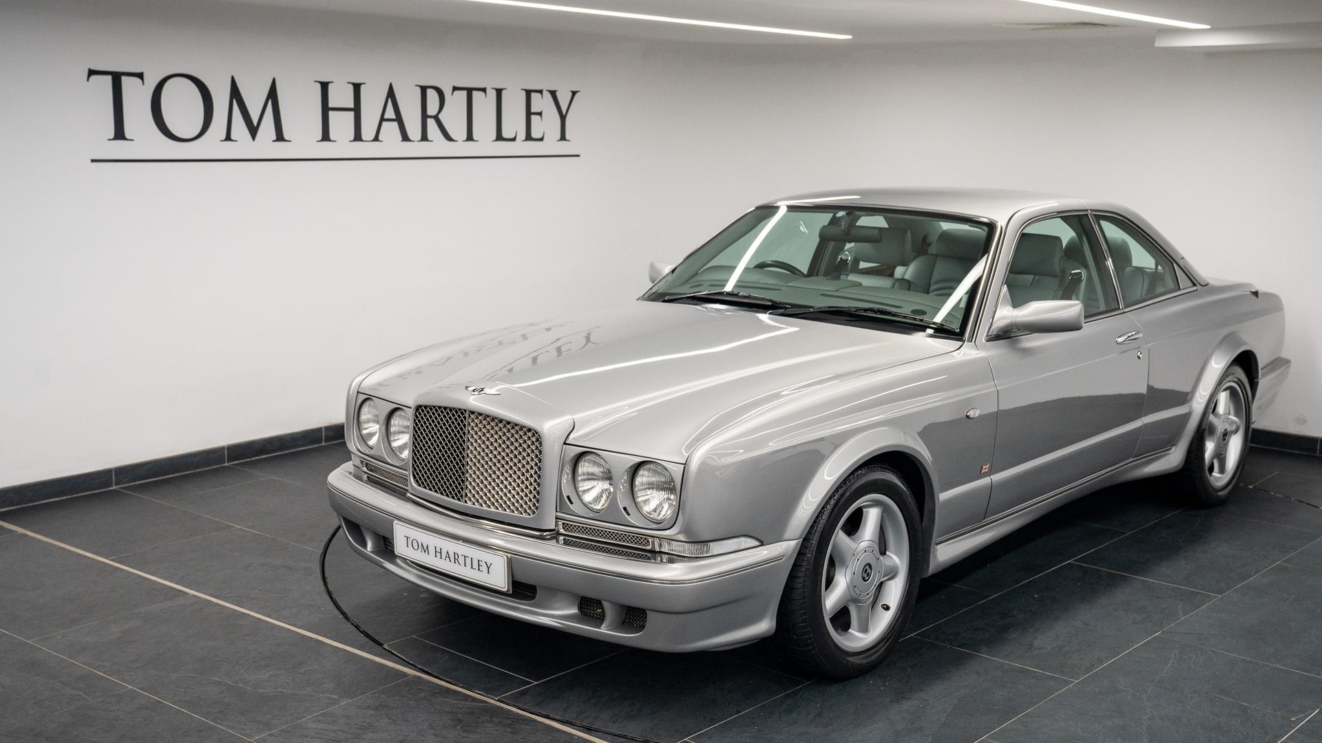 Bentley Continental Photo 9d22bd3d-dc2a-4fa2-bb68-a27a72813010.jpg