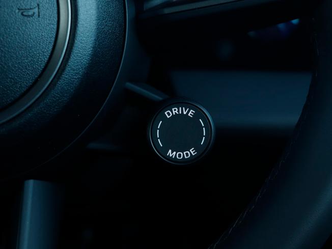 PORSCHE Taycan Photo 16