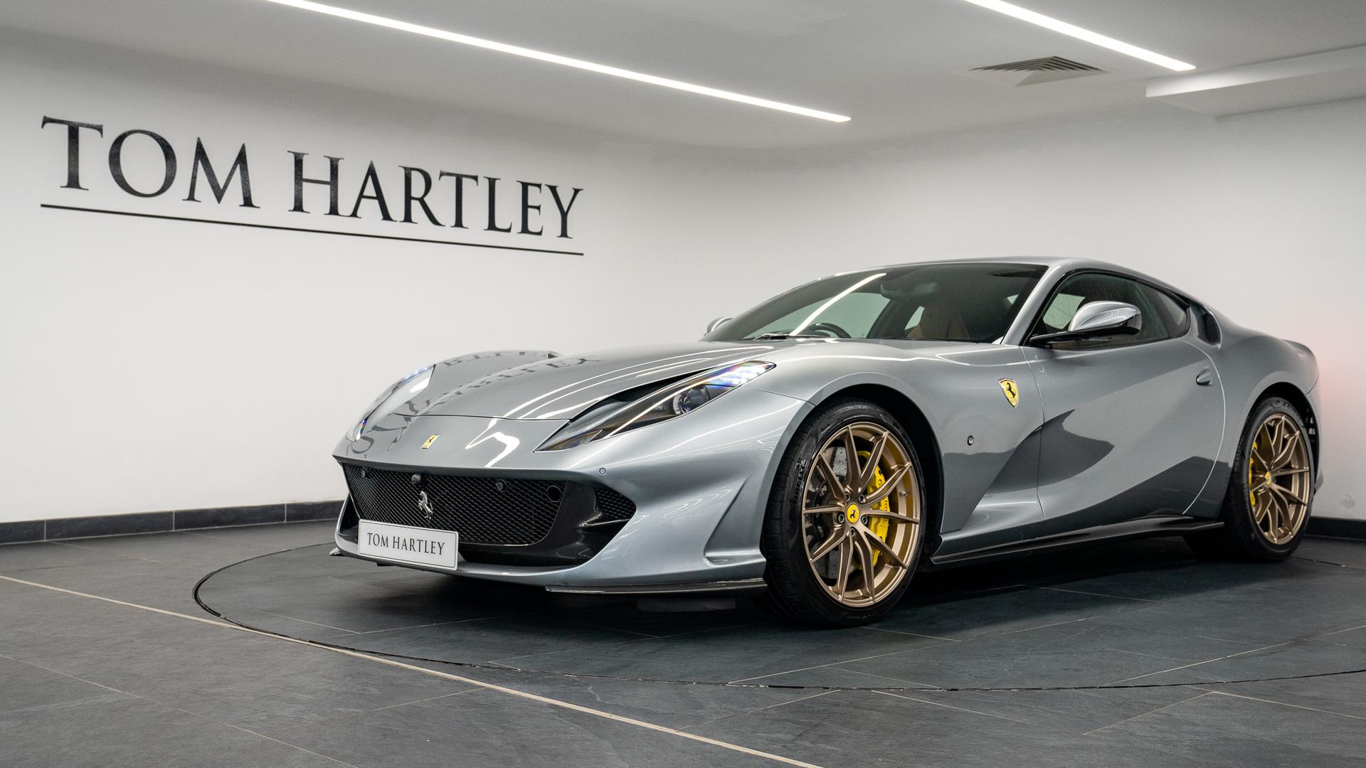 Ferrari 812 Photo 9d2607ee-c7be-4809-8003-4e8473e3a593.jpg