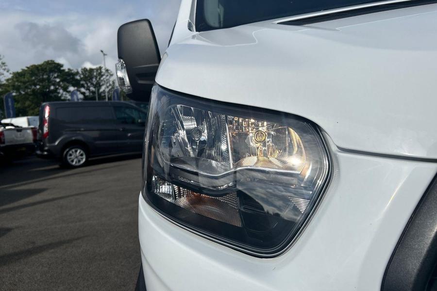 Ford TRANSIT Photo 9d2c150d-0e62-4c2b-b3f0-669bc703a690.jpg