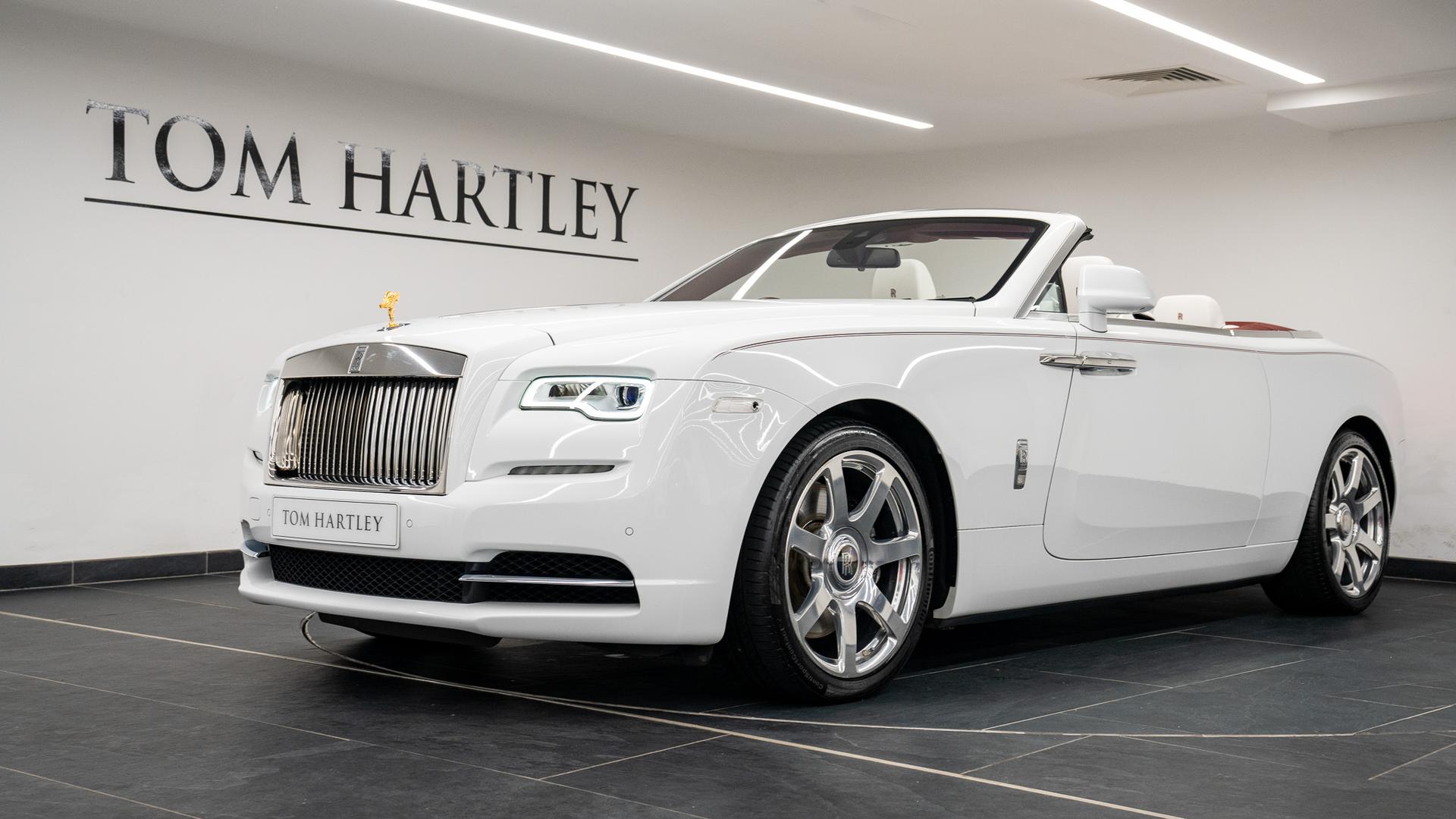 Rolls-Royce Dawn Photo 9d3ac5b3-dc99-41fd-8f1c-dfe86f0fd741.jpg