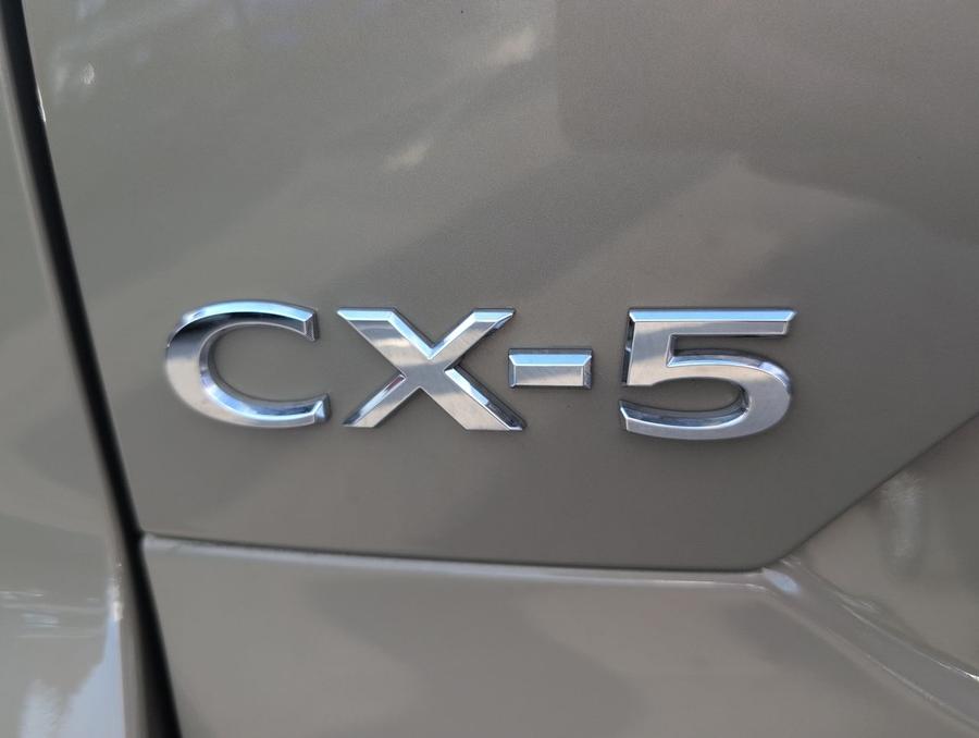 Mazda CX-5 Photo 9d3ec42c-287f-434c-9139-fd1e1e3e7e0f.jpg