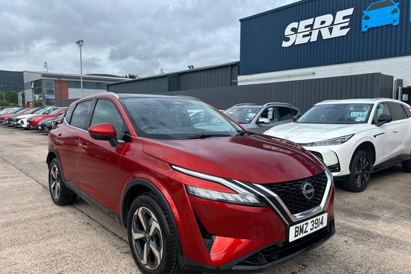Used 2023 Nissan QASHQAI 1.3 DiG-T MH N-Connecta 5dr Red at SERE Motors