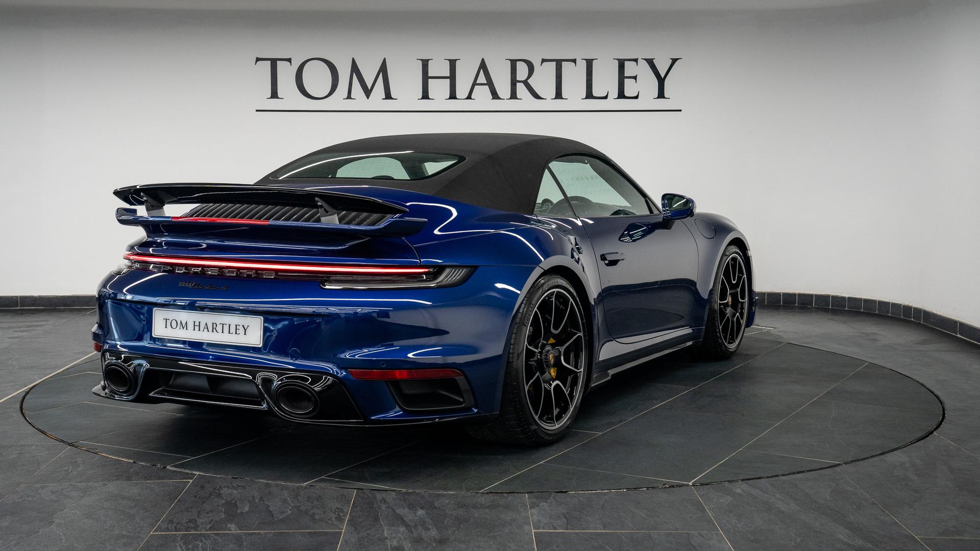 Porsche 911 Turbo S Photo 9d4dc1e7-5dc6-48a1-b6d2-4555a6230aec.jpg