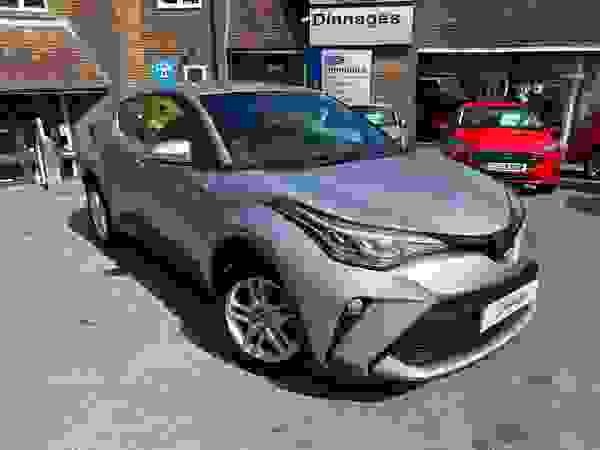 Used 2023 Toyota C-HR 1.8 VVT-h GPF Icon SUV 5dr Petrol Hybrid CVT Euro 6 (s/s) (122 ps) Silver at Dinnages