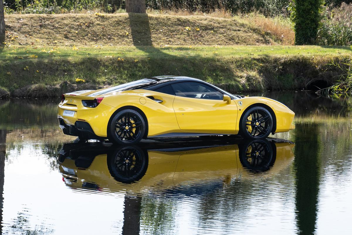 Used Ferrari 488 MV16XTC 3