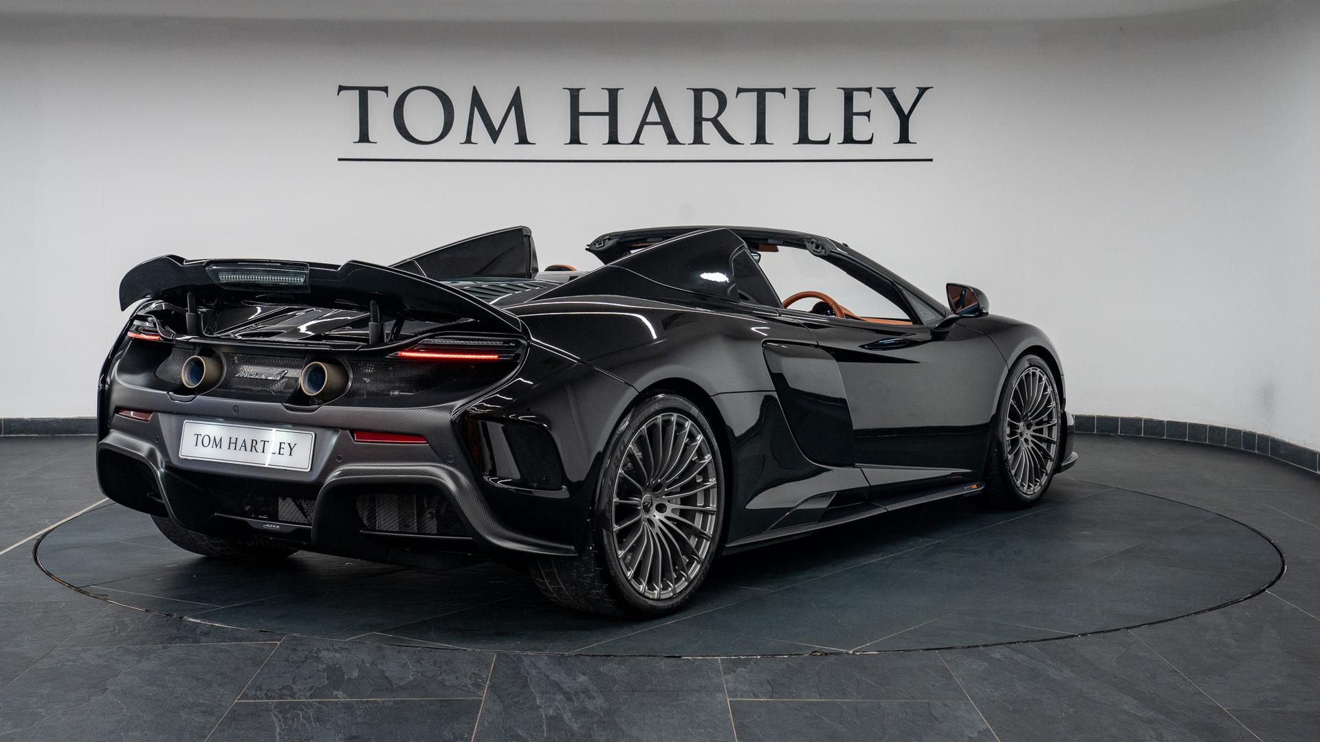 McLaren 675 LT Photo 9d84deb5-adbe-42bb-a24c-3cf10a30c754.jpg