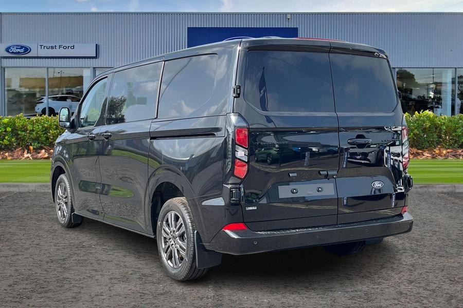 Ford TRANSIT CUSTOM Photo 9d89b905-1980-422b-9b0e-c24060c51c85.jpg