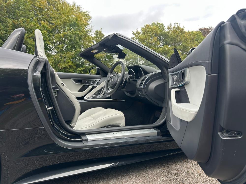 Used Jaguar F-Type OV69AYP 20