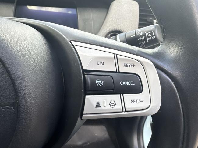 Honda Jazz Photo 9dae7a76-6735-476f-a0ef-185cb6bddc18.jpg