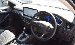Ford FOCUS Photo 2
