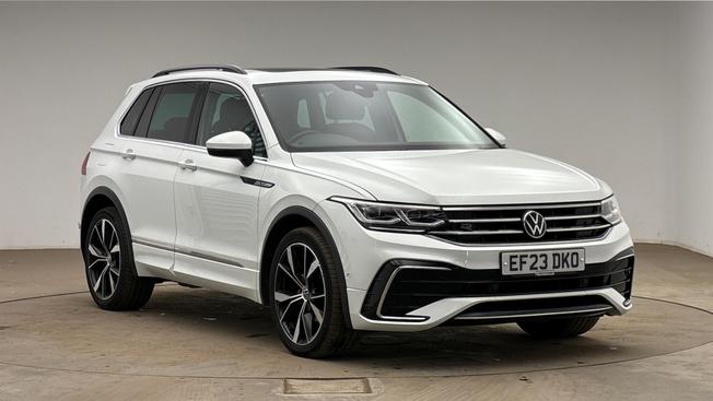 VOLKSWAGEN Tiguan Photo 1