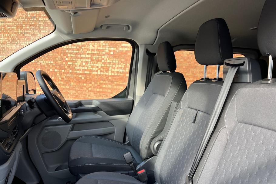 Used FORD TRANSIT CUSTOM YM75CEJ 9