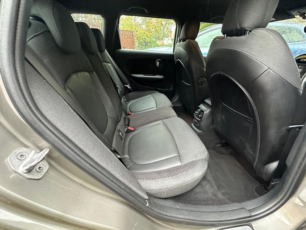 Used MINI Clubman WK16BCO 25