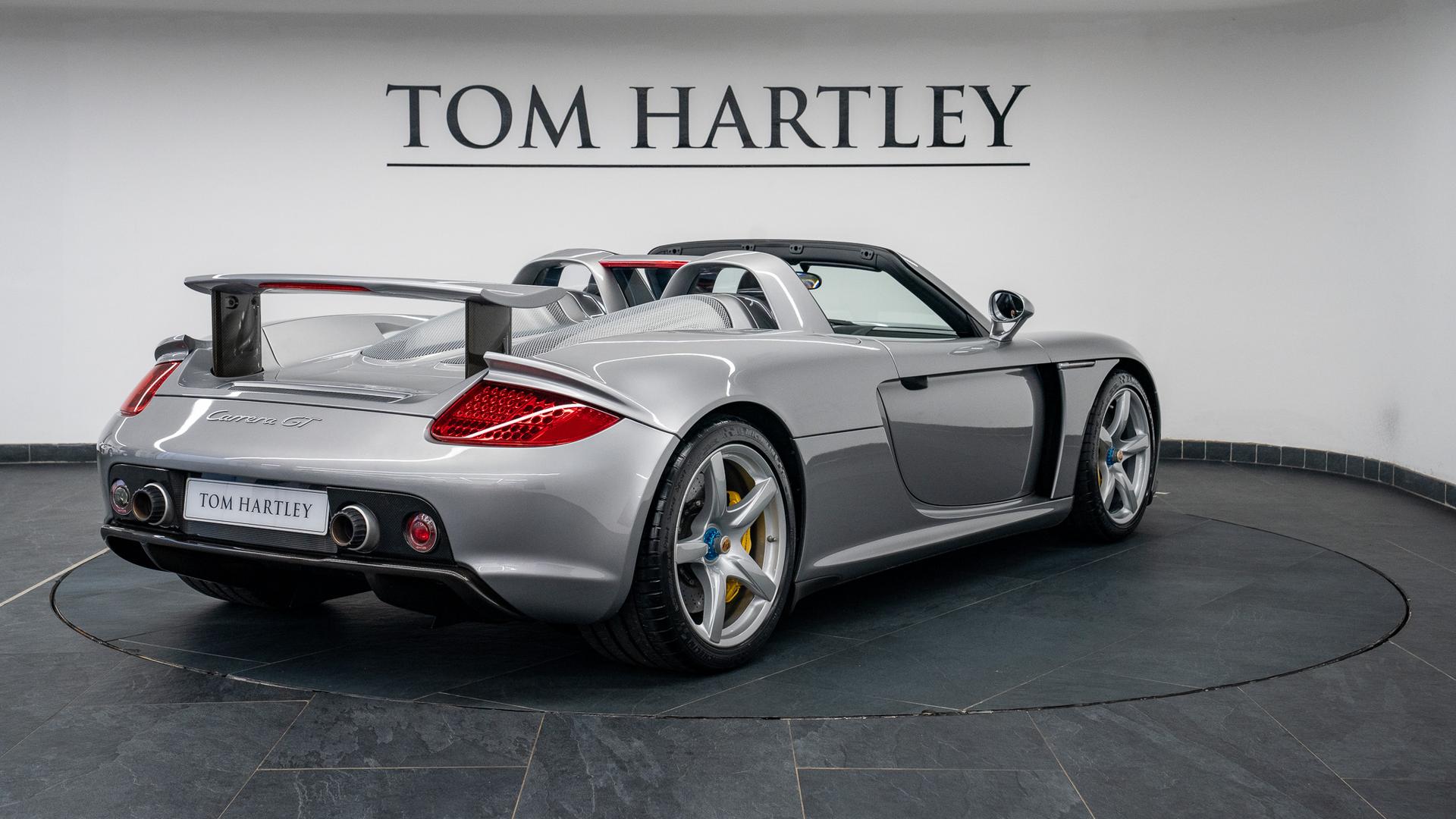 Porsche Carrera GT Photo 9ded3190-3627-45ea-9859-fda2bc43dd4e.jpg